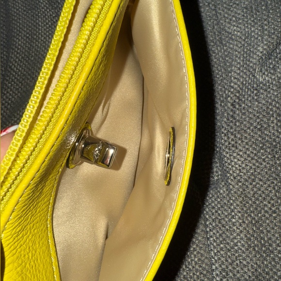 Coach leather wristlet - Picture 2 of 7